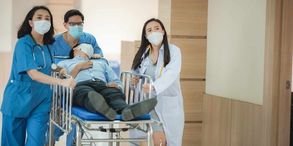 Naviguer les urgences médicales à Bordeaux : Conseils pratiques